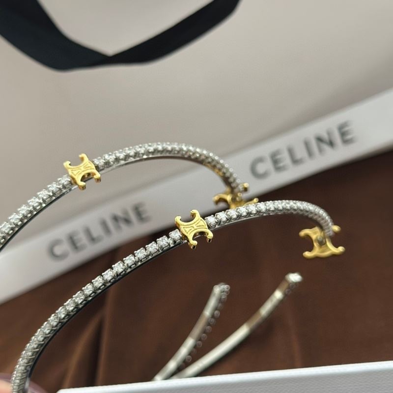 Ce1i*e bracelets